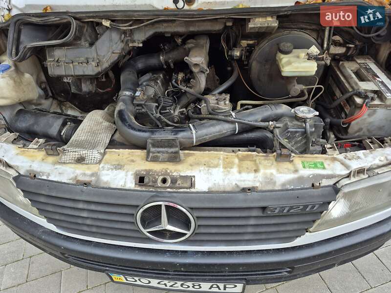 Грузовой фургон Mercedes-Benz Sprinter 1999 в Тернополе фото 7 Грузовой фургон Mercedes-Benz Sprinter 1999 в Тернополе