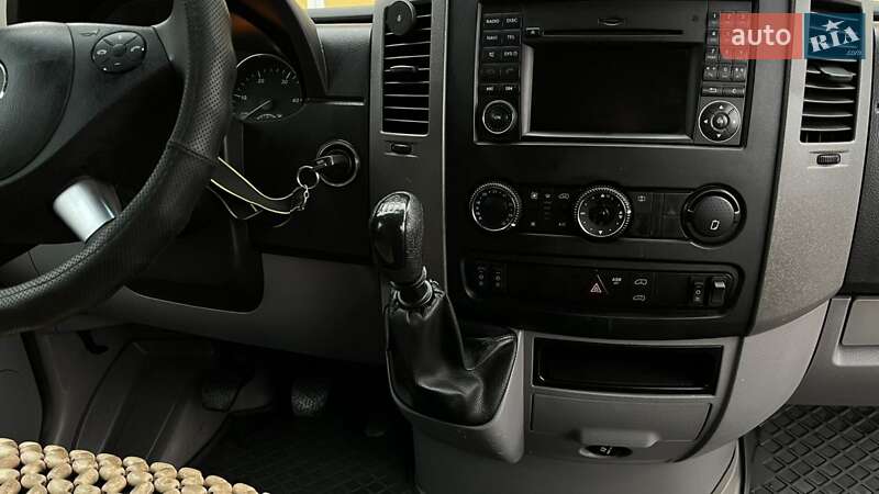 Микроавтобус Mercedes-Benz Sprinter 2011 в Черновцах