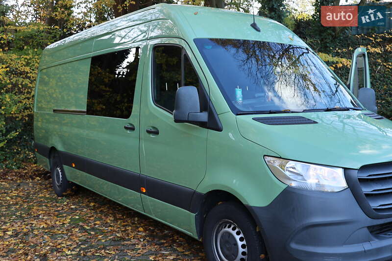 Микроавтобус Mercedes-Benz Sprinter 2019 в Ровно фото 12 Микроавтобус Mercedes-Benz Sprinter 2019 в Ровно