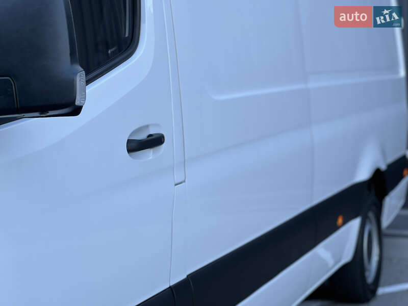 Грузовой фургон Mercedes-Benz Sprinter 2020 в Дубно