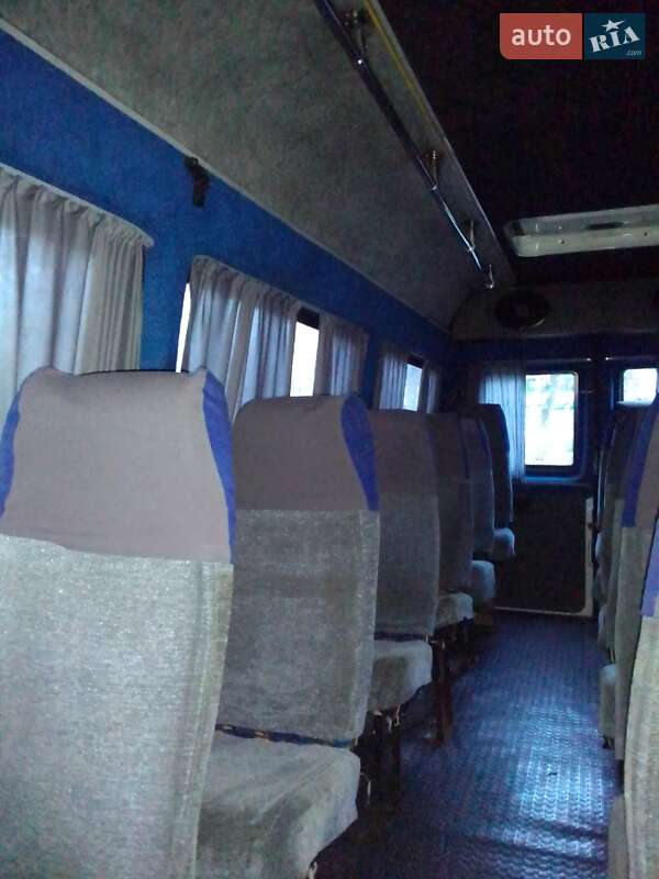 Микроавтобус Mercedes-Benz Sprinter 2003 в Николаеве фото 11 Микроавтобус Mercedes-Benz Sprinter 2003 в Николаеве