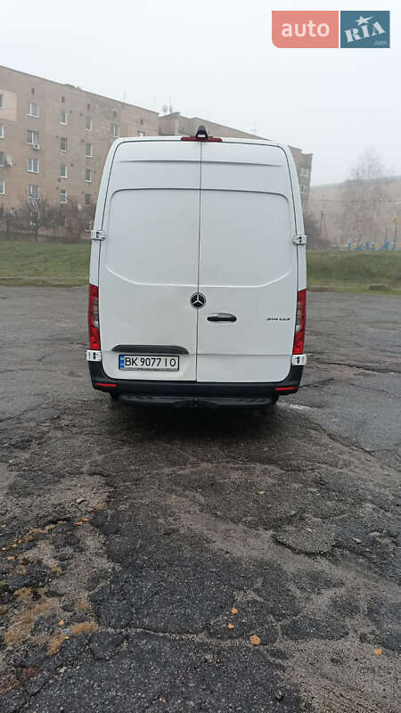 Минивэн Mercedes-Benz Sprinter 2019 в Киеве
