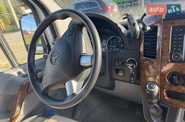 Микроавтобус Mercedes-Benz Sprinter 2015 в Сваляве
