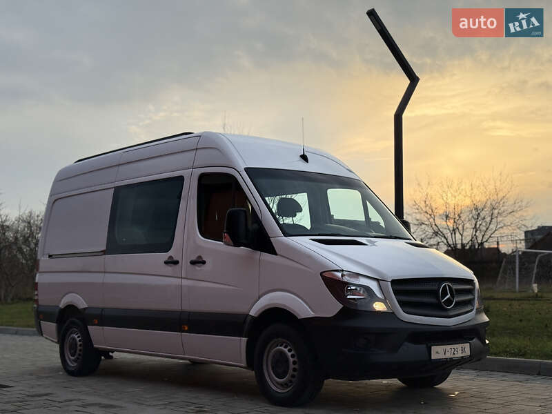 Мінівен Mercedes-Benz Sprinter 2016 в Рівному