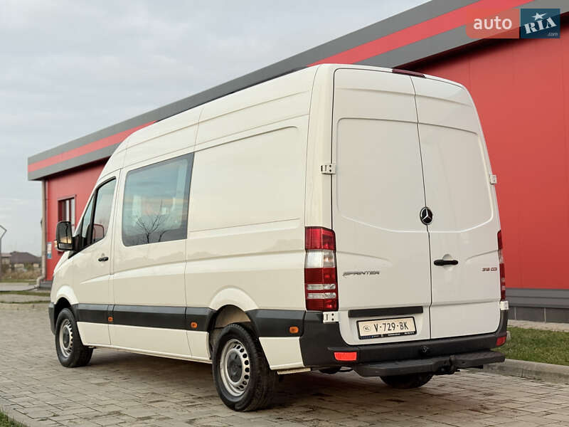 Мінівен Mercedes-Benz Sprinter 2016 в Рівному