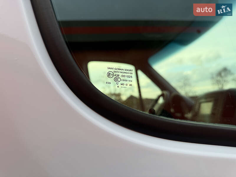 Мінівен Mercedes-Benz Sprinter 2016 в Рівному