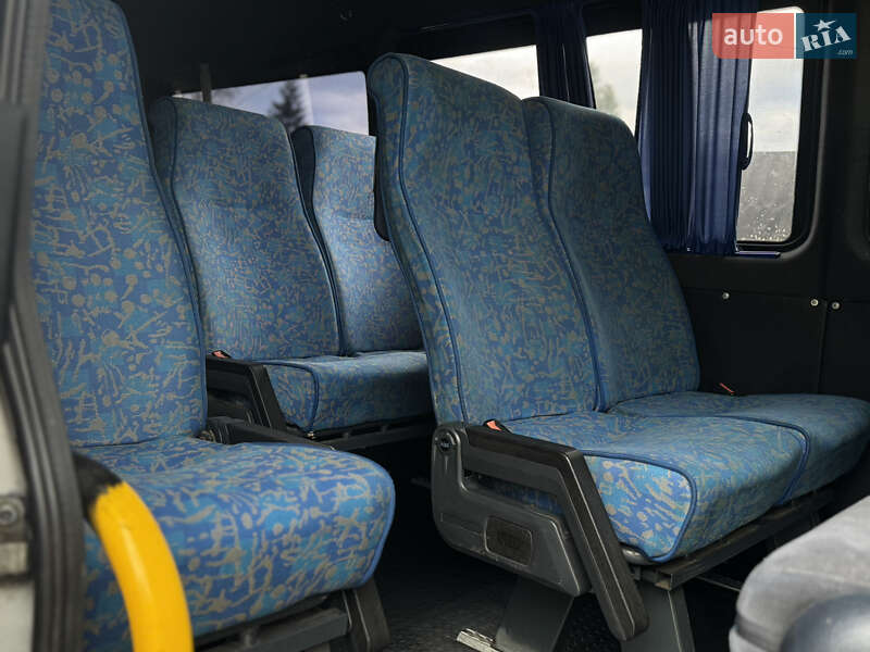 Мікроавтобус Mercedes-Benz Sprinter 2006 в Дрогобичі