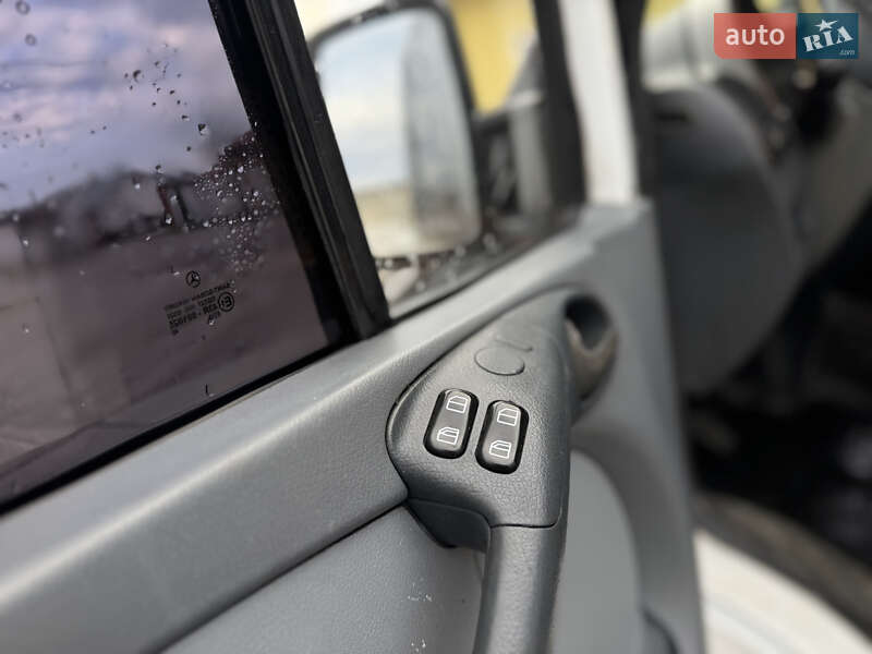 Мікроавтобус Mercedes-Benz Sprinter 2006 в Дрогобичі