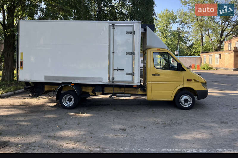 Рефрижератор Mercedes-Benz Sprinter 2004 в Львове фото 3 Рефрижератор Mercedes-Benz Sprinter 2004 в Львове