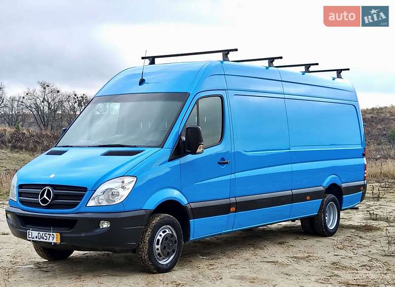 Вантажний фургон Mercedes-Benz Sprinter 2011 в Рівному