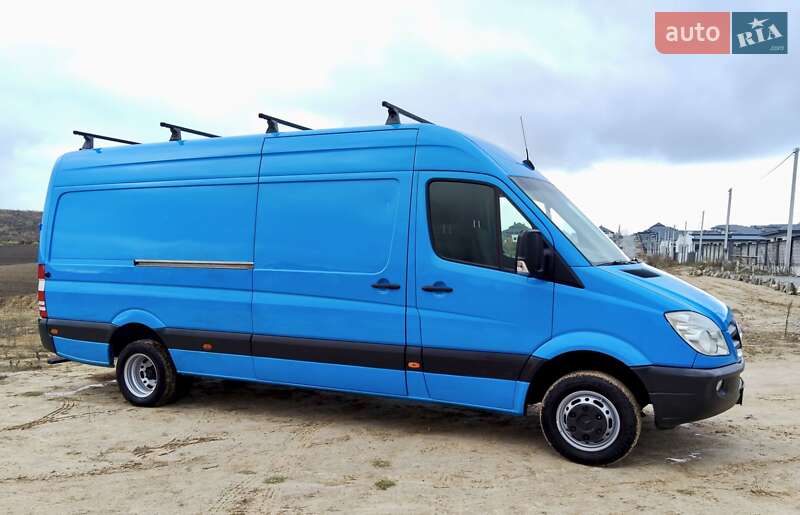 Вантажний фургон Mercedes-Benz Sprinter 2011 в Рівному