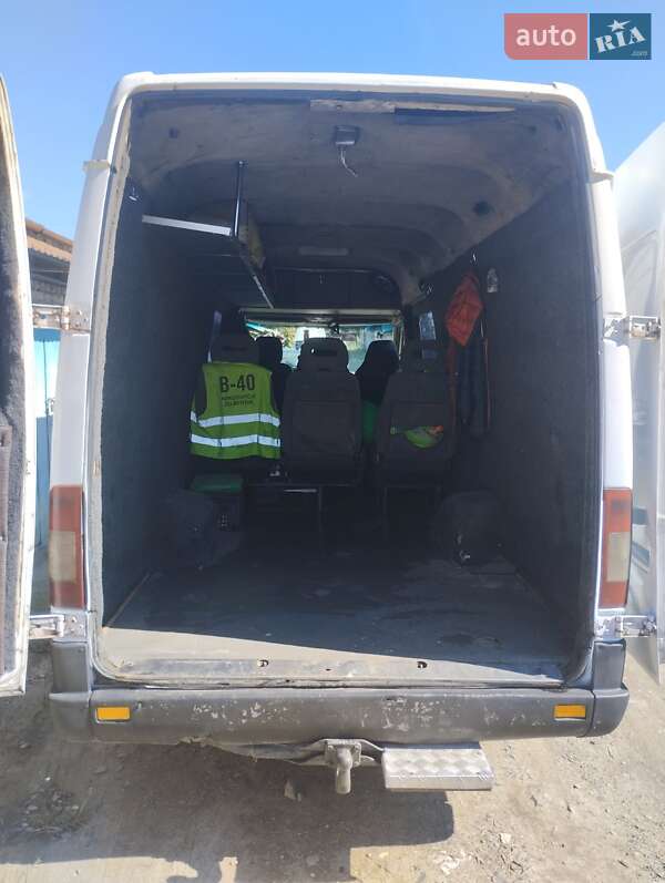 Мінівен Mercedes-Benz Sprinter 2004 в Новояворівську фото 5 Мінівен Mercedes-Benz Sprinter 2004 в Новояворівську