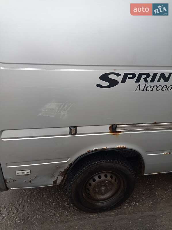 Мінівен Mercedes-Benz Sprinter 2003 в Кам'янець-Подільському фото 10 Мінівен Mercedes-Benz Sprinter 2003 в Кам'янець-Подільському