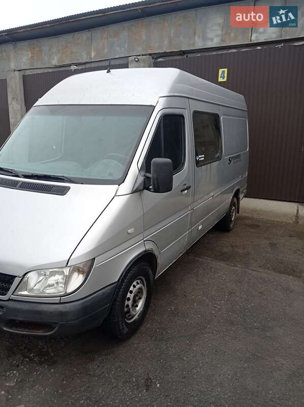 Мінівен Mercedes-Benz Sprinter 2003 в Кам'янець-Подільському фото 4 Мінівен Mercedes-Benz Sprinter 2003 в Кам'янець-Подільському