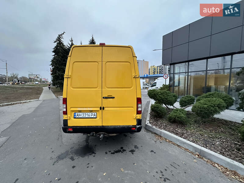 Вантажний фургон Mercedes-Benz Sprinter 2006 в Дніпрі фото 13 Вантажний фургон Mercedes-Benz Sprinter 2006 в Дніпрі