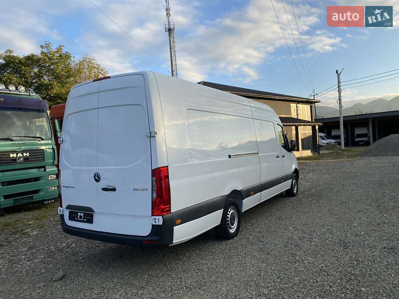 Грузовой фургон Mercedes-Benz Sprinter 2019 в Хусте