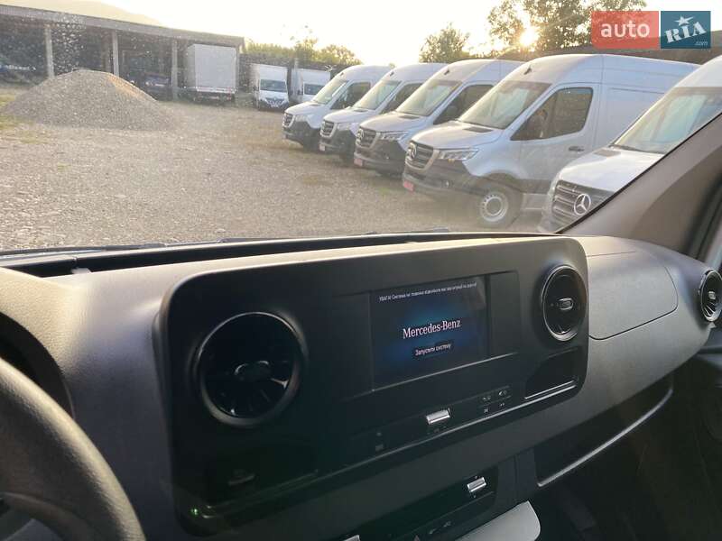 Грузовой фургон Mercedes-Benz Sprinter 2019 в Хусте