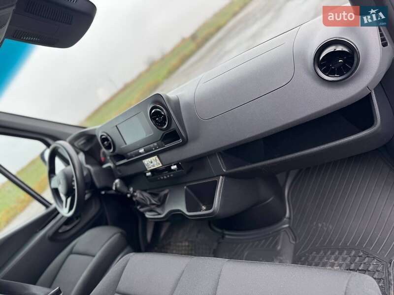 Вантажопасажирський фургон Mercedes-Benz Sprinter 2019 в Вінниці фото 9 Вантажопасажирський фургон Mercedes-Benz Sprinter 2019 в Вінниці