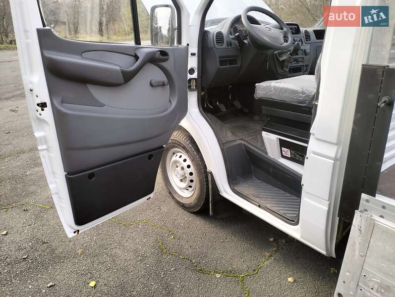 Борт Mercedes-Benz Sprinter 2004 в Ровно