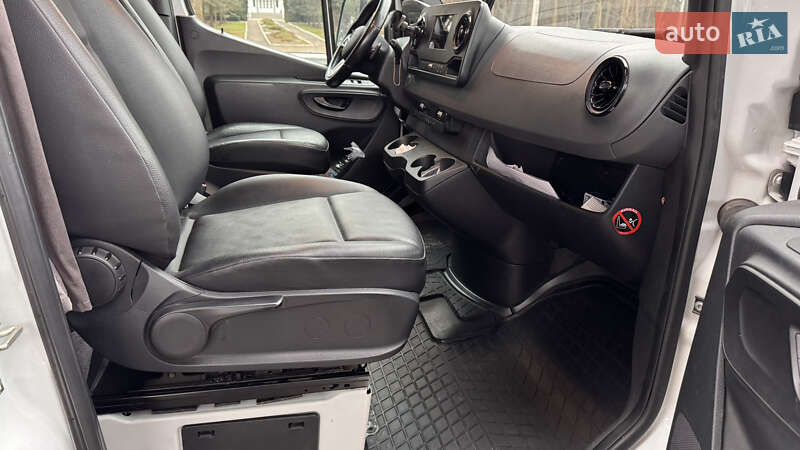 Эвакуатор Mercedes-Benz Sprinter 2019 в Дубно