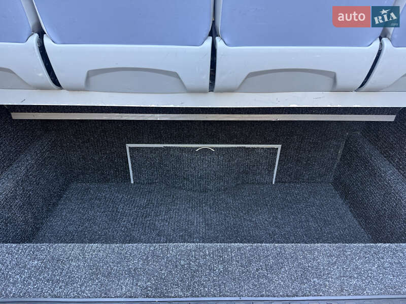 Туристичний / Міжміський автобус Mercedes-Benz Sprinter 2017 в Чернівцях фото 62 Туристичний / Міжміський автобус Mercedes-Benz Sprinter 2017 в Чернівцях