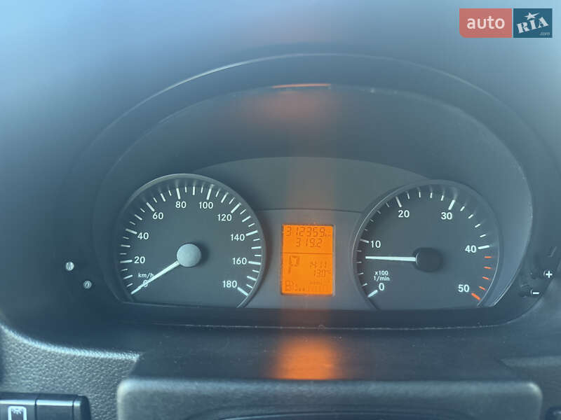 Туристичний / Міжміський автобус Mercedes-Benz Sprinter 2017 в Чернівцях фото 73 Туристичний / Міжміський автобус Mercedes-Benz Sprinter 2017 в Чернівцях