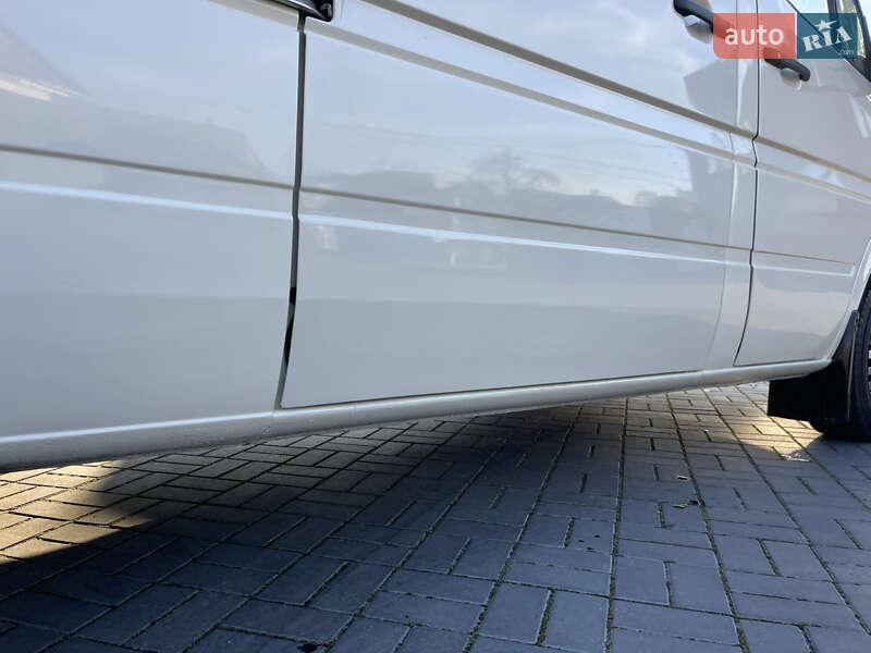 Вантажний фургон Mercedes-Benz Sprinter 2004 в Рівному фото 14 Вантажний фургон Mercedes-Benz Sprinter 2004 в Рівному