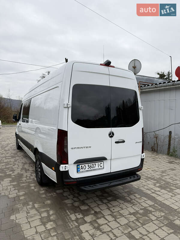 Микроавтобус Mercedes-Benz Sprinter 2018 в Сваляве