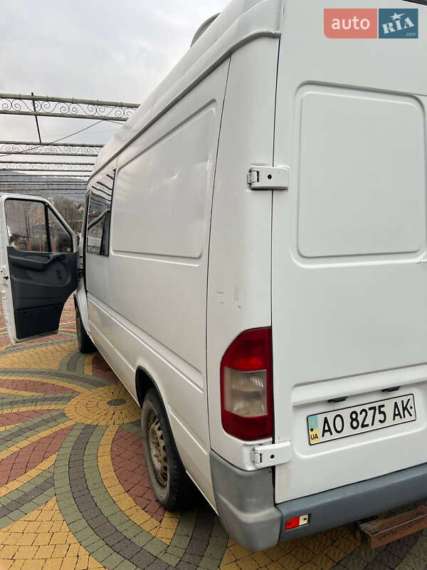 Вантажопасажирський фургон Mercedes-Benz Sprinter 2003 в Тересві фото 6 Вантажопасажирський фургон Mercedes-Benz Sprinter 2003 в Тересві