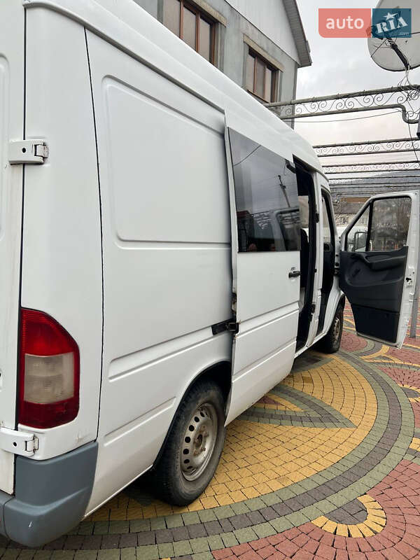 Вантажопасажирський фургон Mercedes-Benz Sprinter 2003 в Тересві фото 7 Вантажопасажирський фургон Mercedes-Benz Sprinter 2003 в Тересві