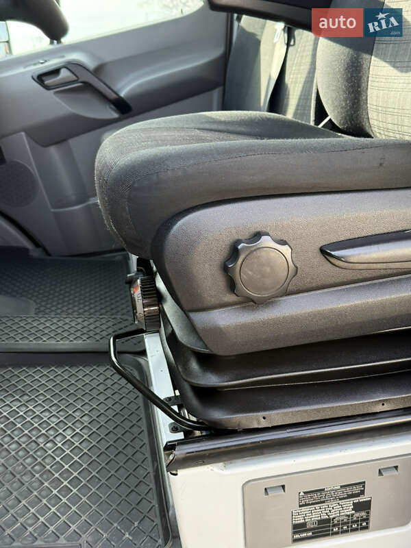 Вантажний фургон Mercedes-Benz Sprinter 2017 в Ковелі