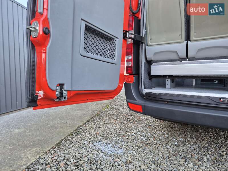 Приміський автобус Mercedes-Benz Sprinter 2015 в Івано-Франківську фото 36 Приміський автобус Mercedes-Benz Sprinter 2015 в Івано-Франківську
