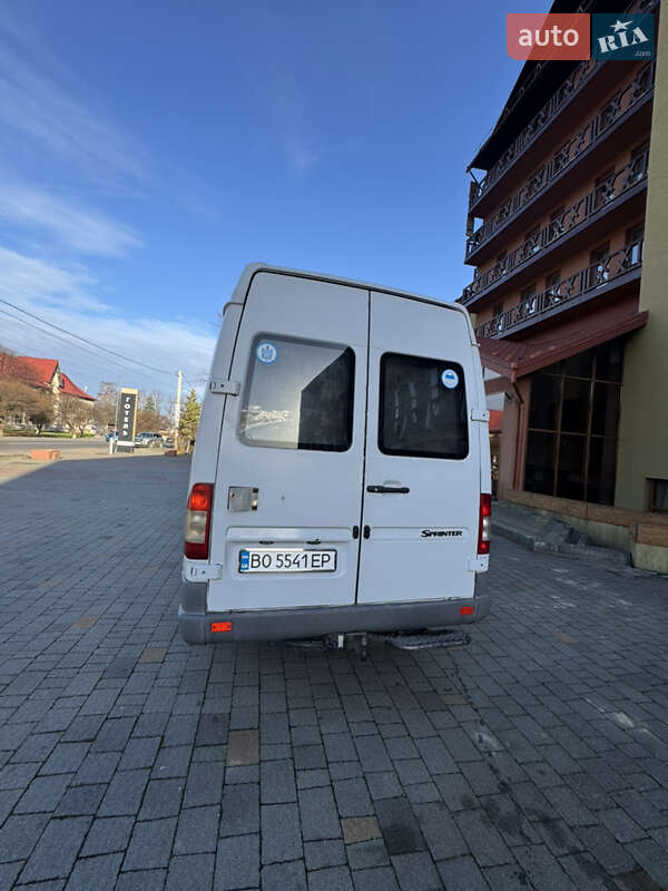 Вантажний фургон Mercedes-Benz Sprinter 2004 в Делятині фото 7 Вантажний фургон Mercedes-Benz Sprinter 2004 в Делятині