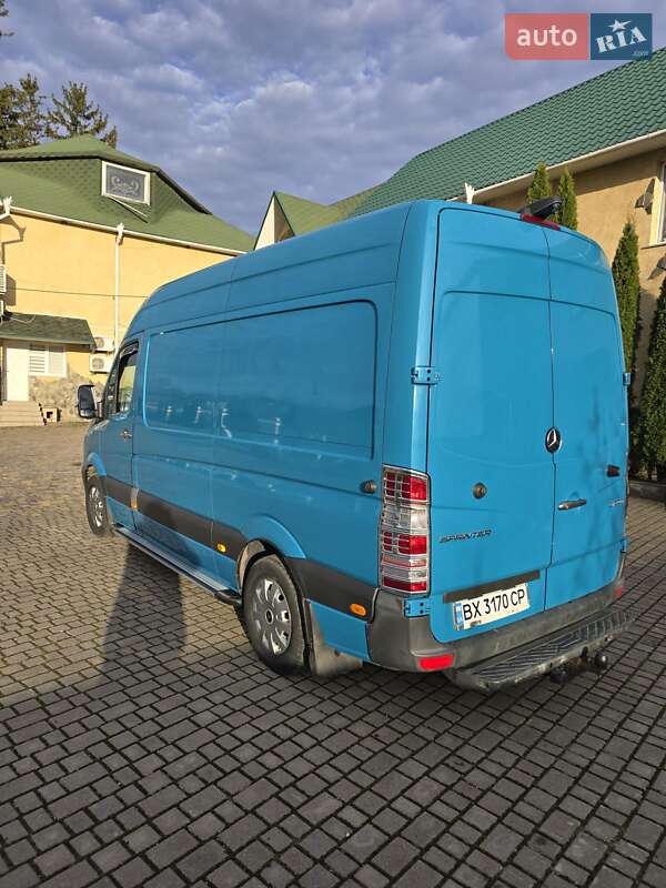 Вантажний фургон Mercedes-Benz Sprinter 2015 в Хмельницькому фото 3 Вантажний фургон Mercedes-Benz Sprinter 2015 в Хмельницькому