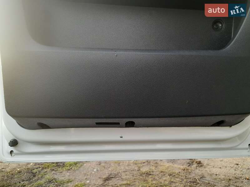 Вантажний фургон Mercedes-Benz Sprinter 2020 в Запоріжжі фото 39 Вантажний фургон Mercedes-Benz Sprinter 2020 в Запоріжжі