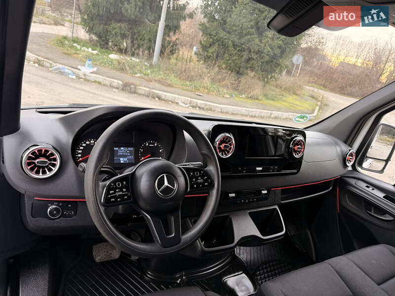 Грузовой фургон Mercedes-Benz Sprinter 2020 в Бердичеве фото 6 Грузовой фургон Mercedes-Benz Sprinter 2020 в Бердичеве