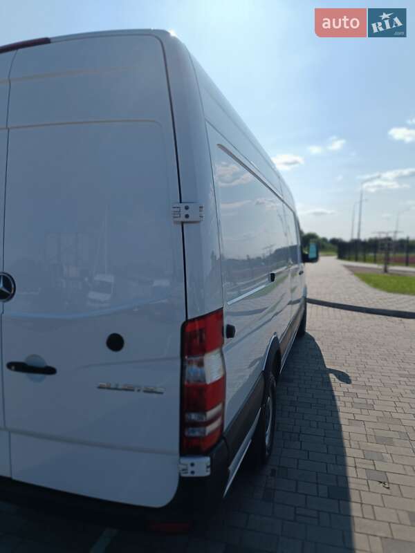 Вантажний фургон Mercedes-Benz Sprinter 2016 в Ковелі фото 3 Вантажний фургон Mercedes-Benz Sprinter 2016 в Ковелі