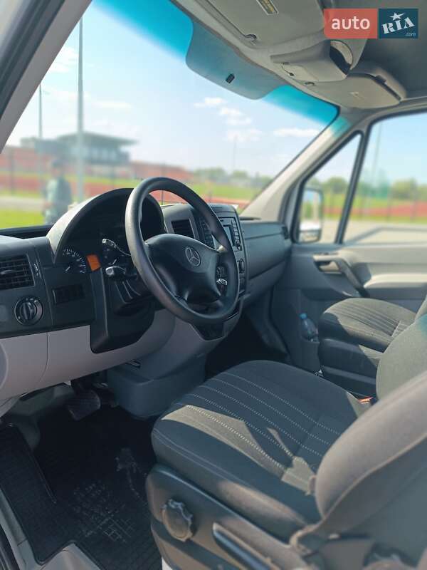 Вантажний фургон Mercedes-Benz Sprinter 2016 в Ковелі фото 19 Вантажний фургон Mercedes-Benz Sprinter 2016 в Ковелі