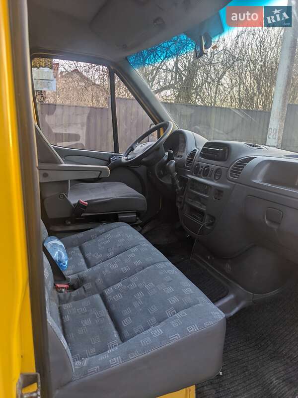 Мінівен Mercedes-Benz Sprinter 2004 в Комарному
