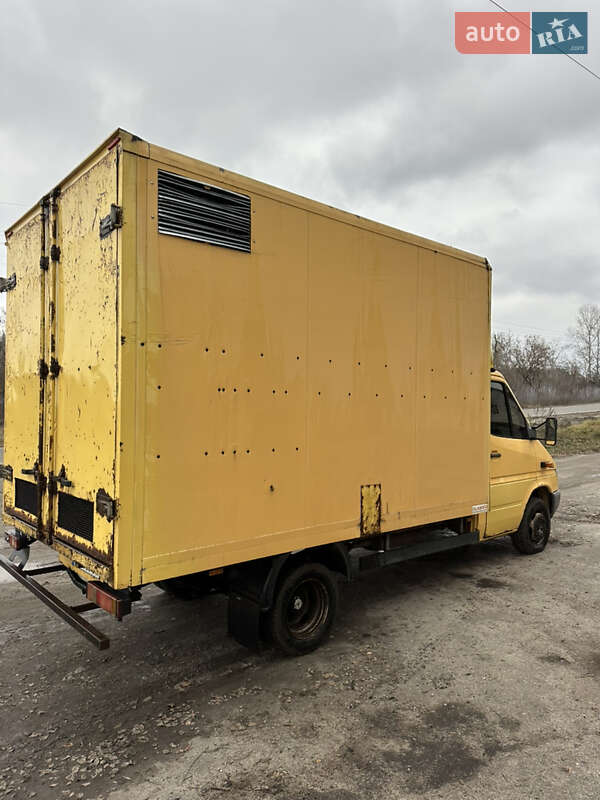 Вантажний фургон Mercedes-Benz Sprinter 2006 в Сумах фото 5 Вантажний фургон Mercedes-Benz Sprinter 2006 в Сумах