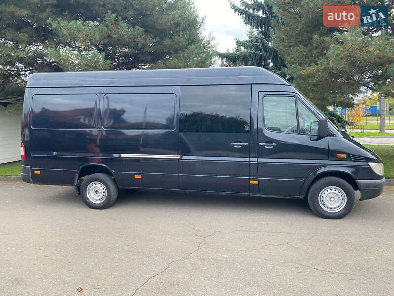 Вантажний фургон Mercedes-Benz Sprinter 2005 в Івано-Франківську