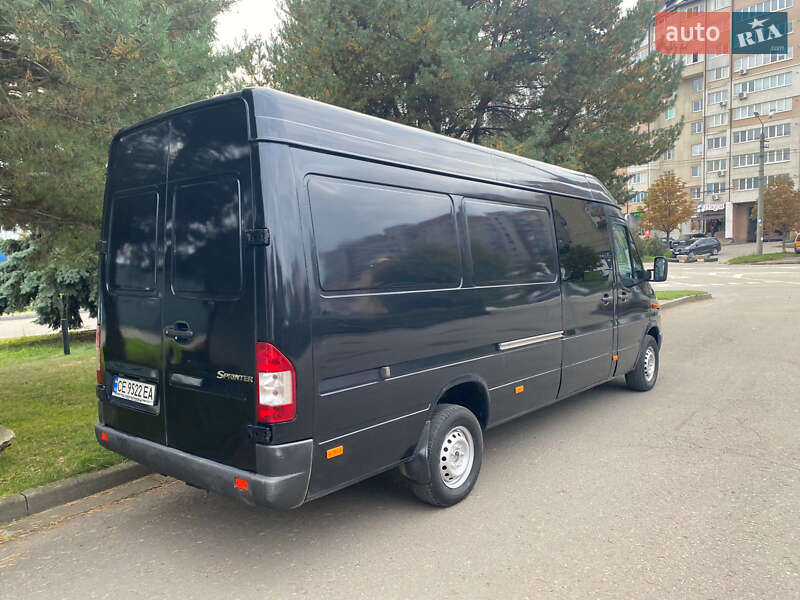 Вантажний фургон Mercedes-Benz Sprinter 2005 в Івано-Франківську