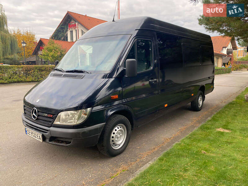 Вантажний фургон Mercedes-Benz Sprinter 2005 в Івано-Франківську