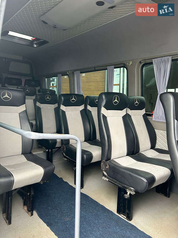 Пригородный автобус Mercedes-Benz Sprinter 2007 в Кропивницком