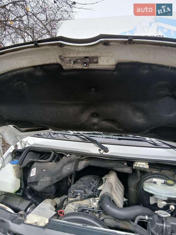 Грузовой фургон Mercedes-Benz Sprinter 2006 в Каменец-Подольском фото 71 Грузовой фургон Mercedes-Benz Sprinter 2006 в Каменец-Подольском