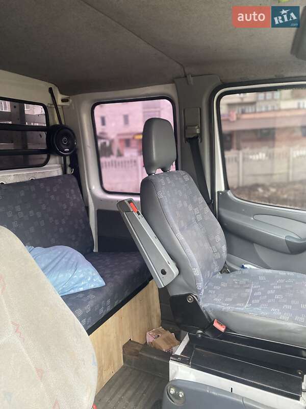 Борт Mercedes-Benz Sprinter 2005 в Любарі