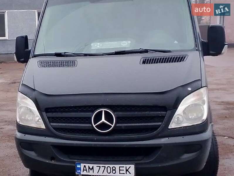 Грузовой фургон Mercedes-Benz Sprinter 2011 в Овруче фото Грузовой фургон Mercedes-Benz Sprinter 2011 в Овруче