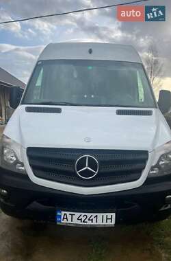 Грузовой фургон Mercedes-Benz Sprinter 2015 в Ивано-Франковске