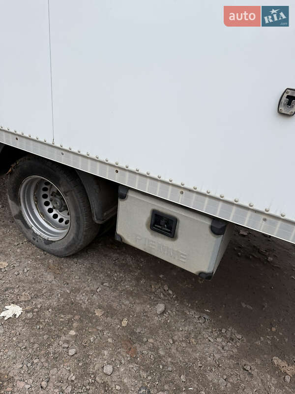 Грузовой фургон Mercedes-Benz Sprinter 2017 в Николаеве