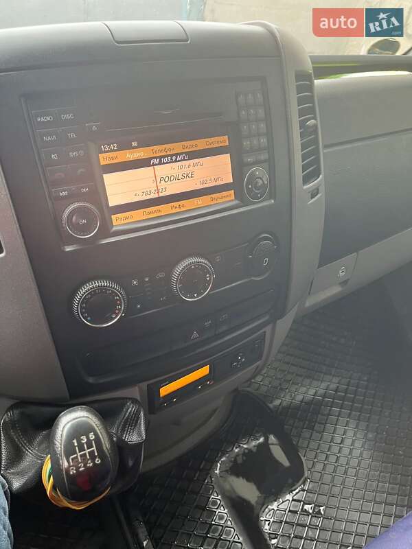 Микроавтобус грузовой (до 3,5т) Mercedes-Benz Sprinter 2013 в Гайсине